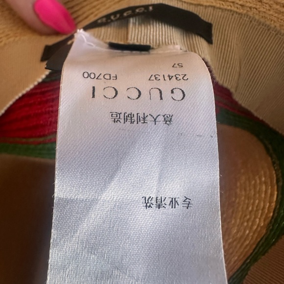 SOLD 🏆GUCCI Straw Bucket Hat with Iconic Red and Green Web Stripe Medium - Picture 5 of 8